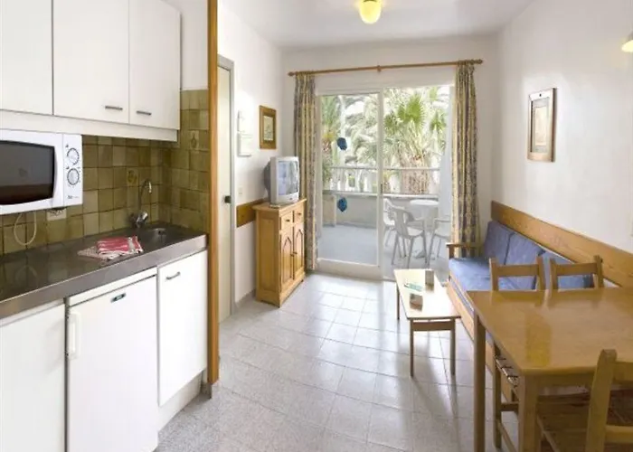 Sunconnect Delfines Apartmán *