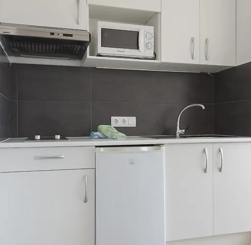 Sunconnect Delfines * Ciutadella (Menorca)